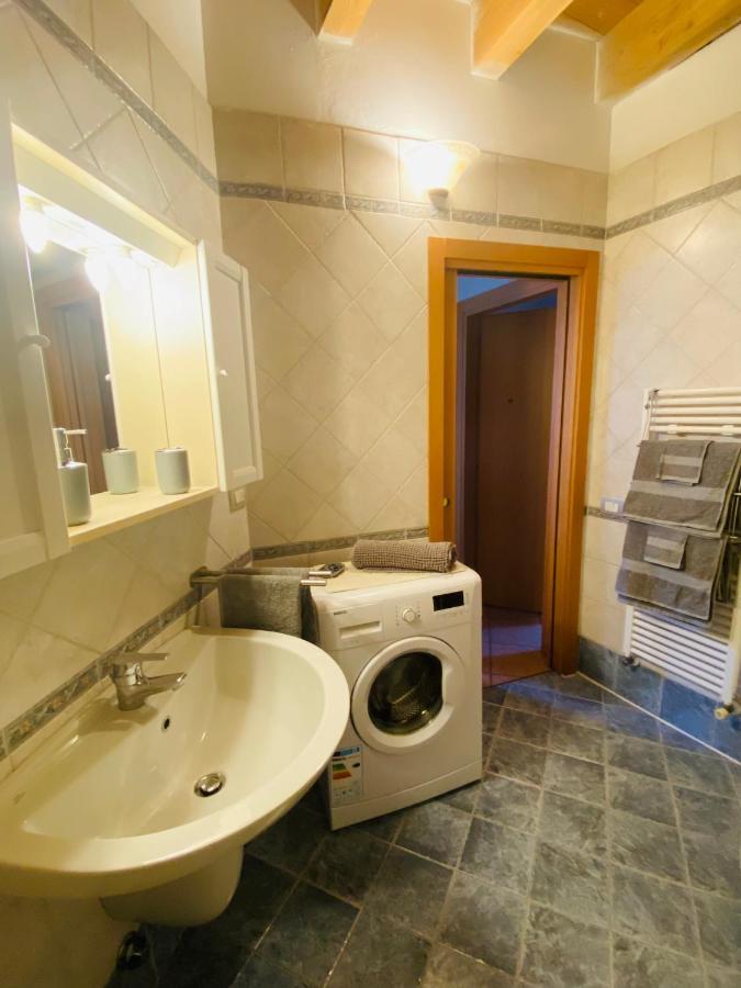 Da Mario Apartments Malcesine Eksteriør billede